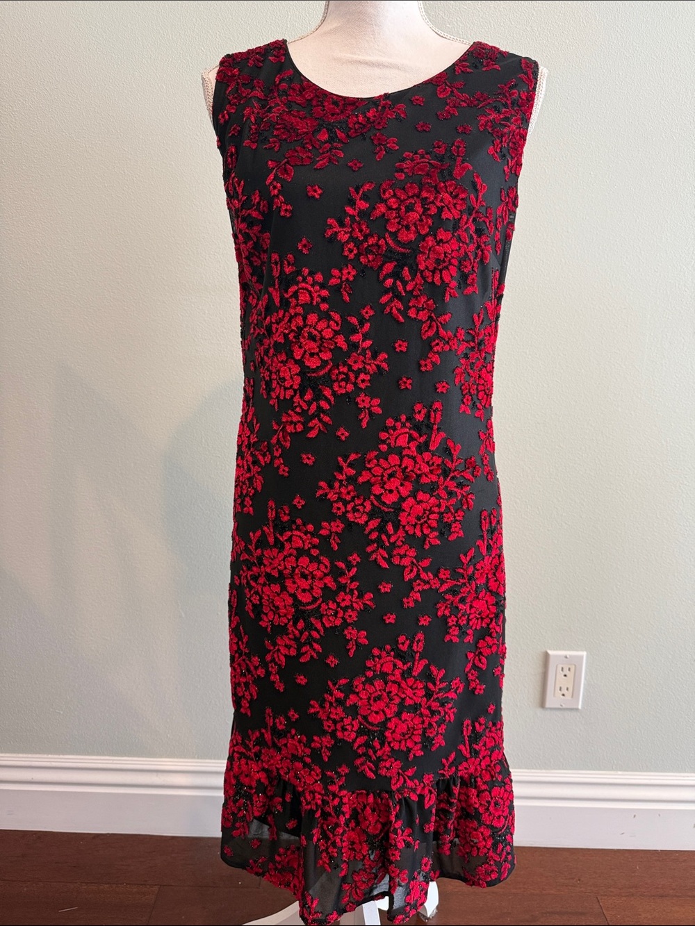 Sleeveless Black Midi Dress with Red Floral Lace